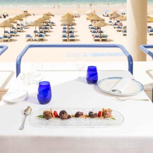Hotel Playa Victoria. Restaurante Isla de León