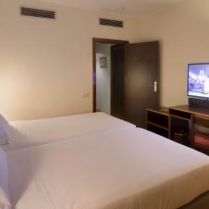 Rooms - Hotel Goya