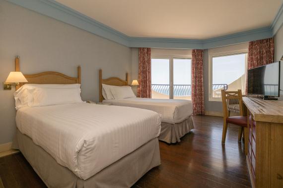 Hotel Playa Victoria Cádiz. Habitación