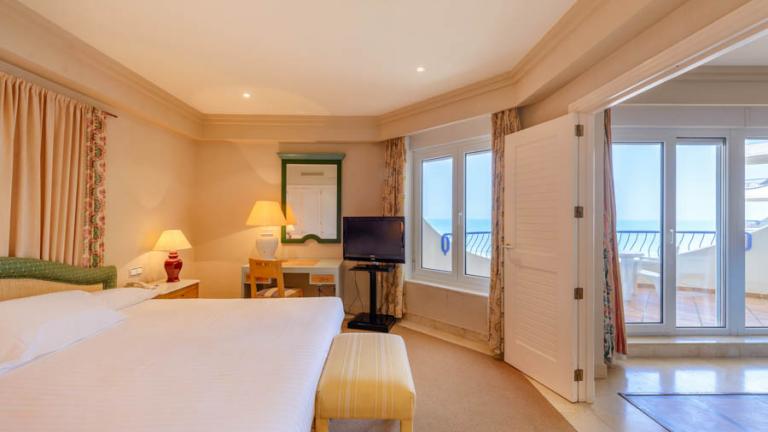 Hotel Playa Victoria Suiten
