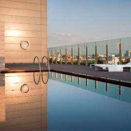 Piscina exterior Hotel Alfonso Zaragoza