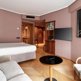 Hotel Palafox. Habitación superior